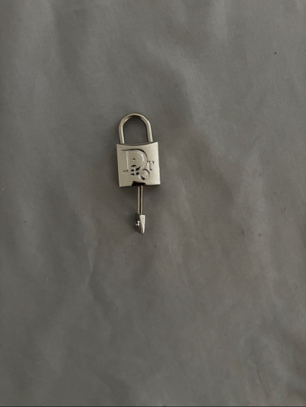 Vintage Dior Silver Logo Cadena and Key Charm with Signature Motif - Picture 2 of 3